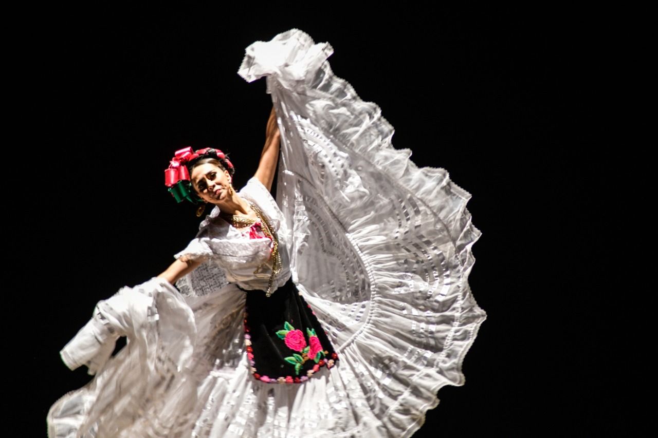 celebro-ballet-folklorico-de-mexico-102-aniversario-del-natalicio-de-amalia-hernandez