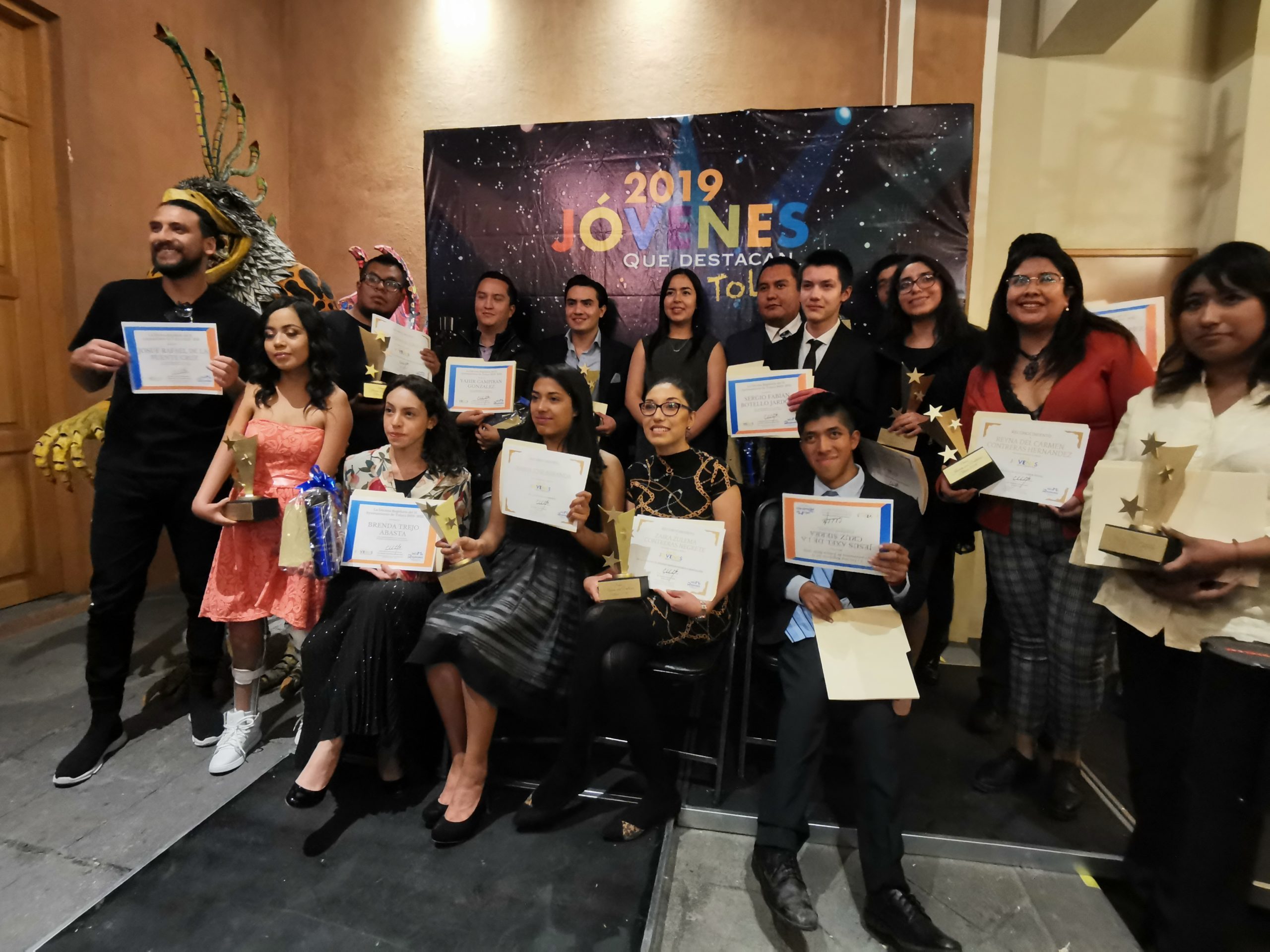 premian-a-jovenes-destacados-en-toluca-2019