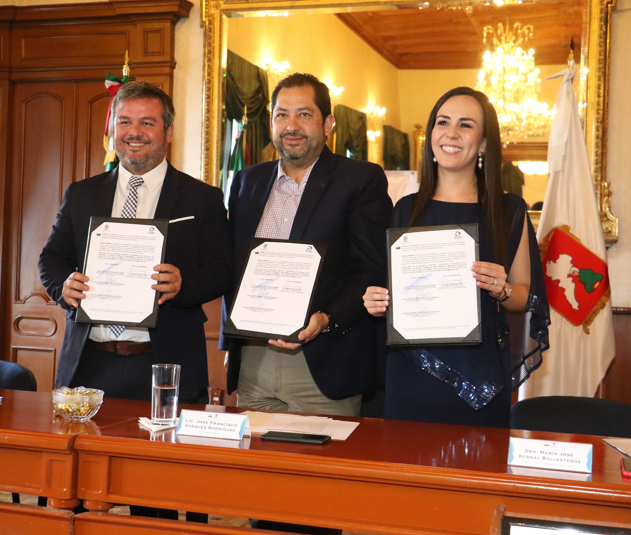 firman-convenio-toluca-y-la-defensoria-del-pueblo-de-rio-cuarto-argentina