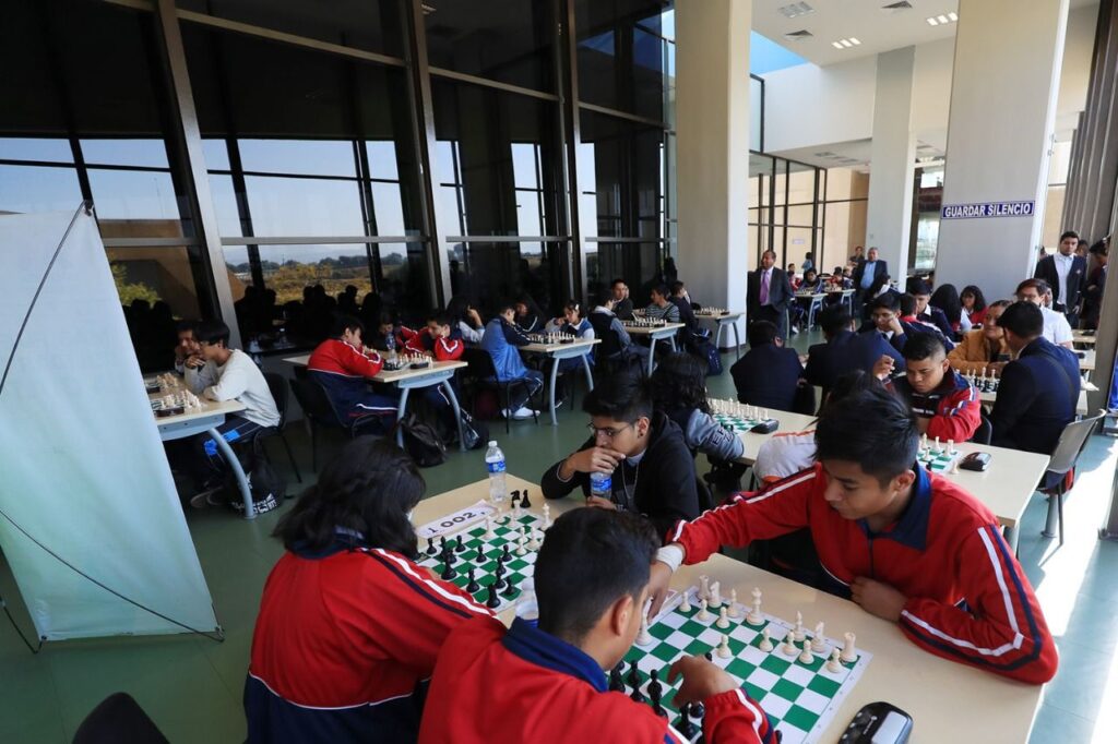 El ajedrez no es para mentes frágiles: medallista nacional