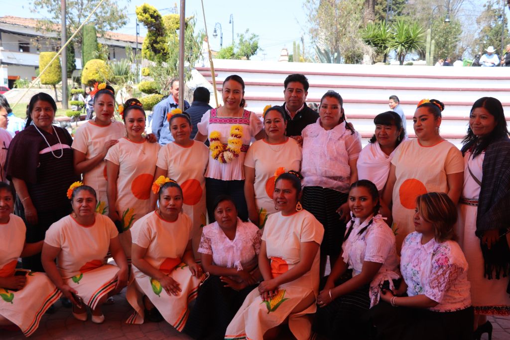 Celebra Ayuntamiento de Temoaya, Día Internacional de la Lengua Materna