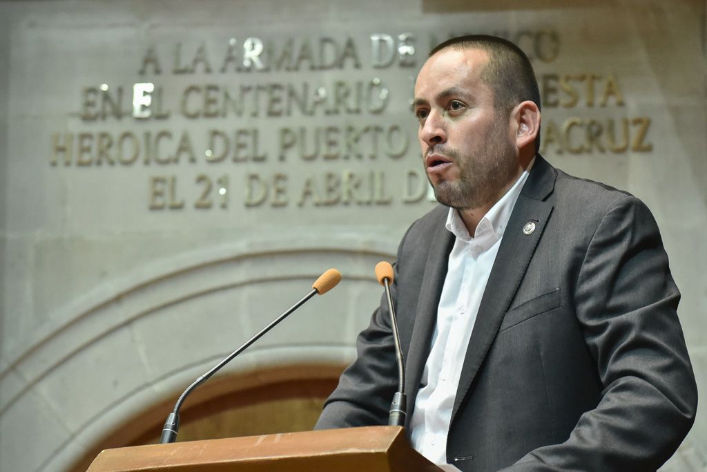 Plantea Morena reformas en materia de diferendos limítrofes y elección de autoridades auxiliares