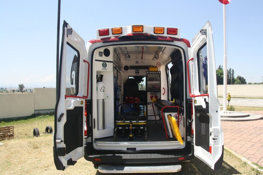 Temoaya refuerza cobertura de salud con ambulancia de primer nivel