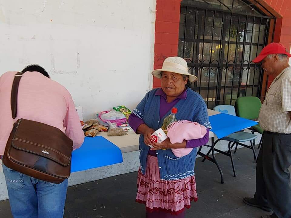 Colecta de insumos para los más vulnerables en San Andrés Cuexcontitlán