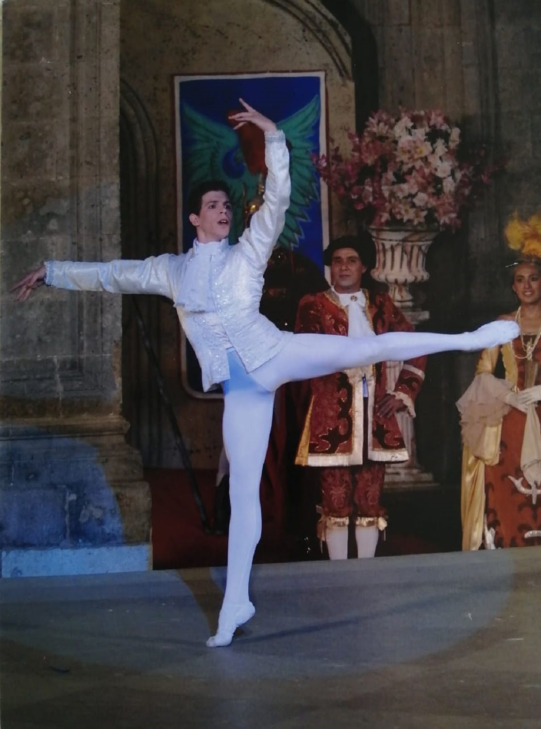 Harold Quintero, talento cubano a cargo de la preparación de la Compañía de Danza del Estado de México