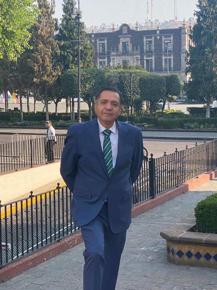 Renuncia Ricardo Moreno Bastida a la Secretaría del Ayuntamiento de Toluca